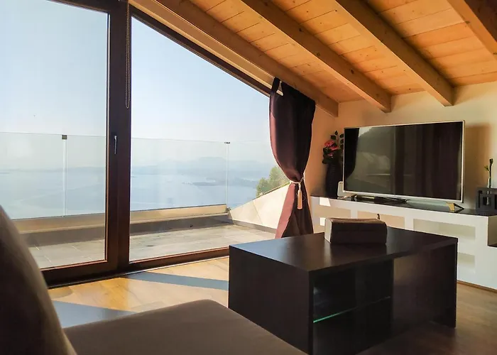 Blue Sky Loft By Corfuescapes
