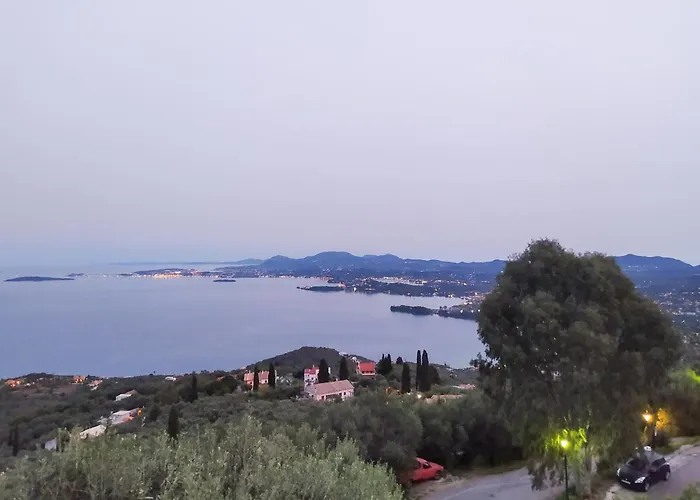 Blue Sky Loft By Corfuescapes Апартаменты Spartylas