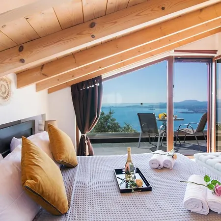 شقة Blue Sky Loft By Corfuescapes Spartylas